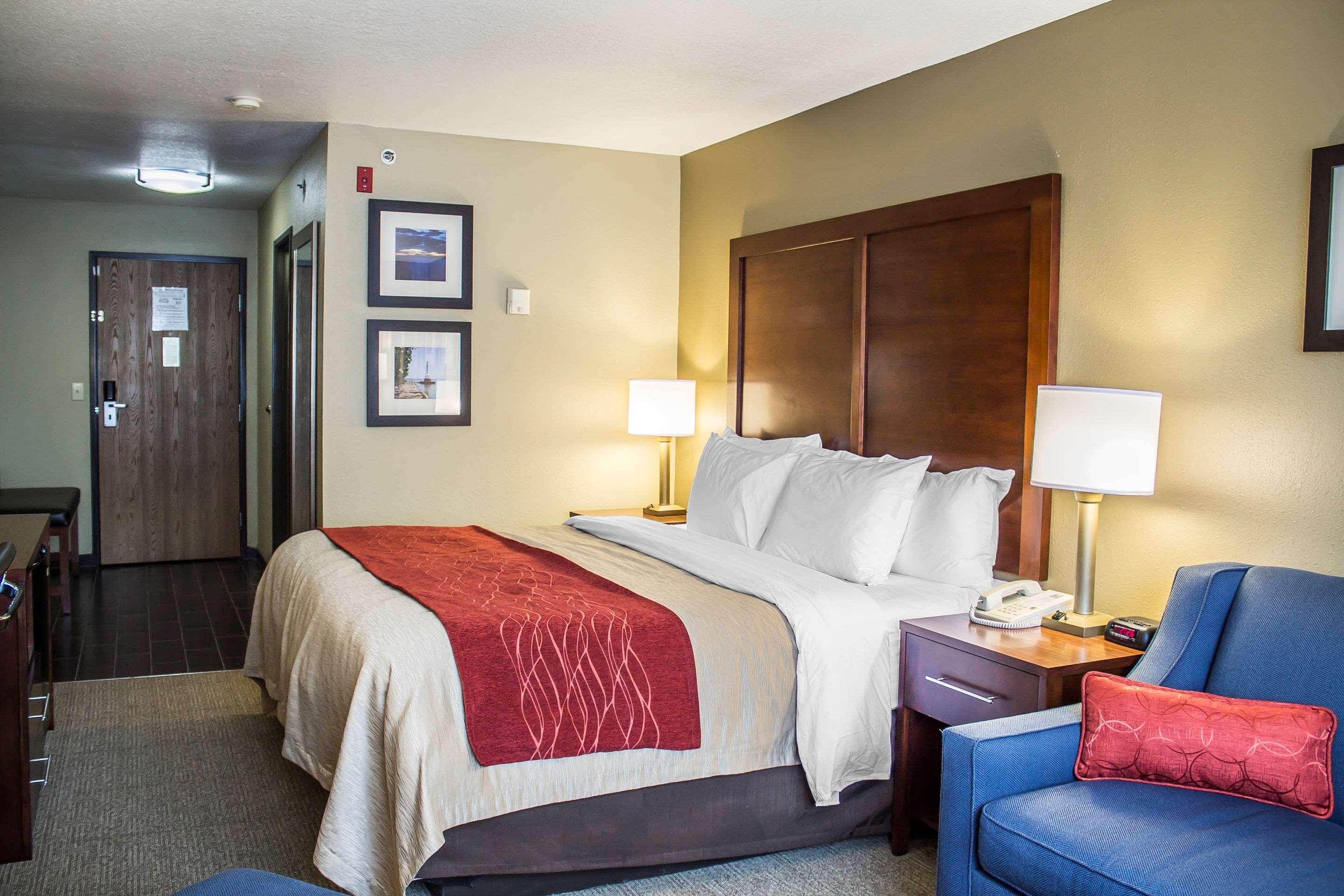Comfort Inn River's Edge Huron Eksteriør bilde