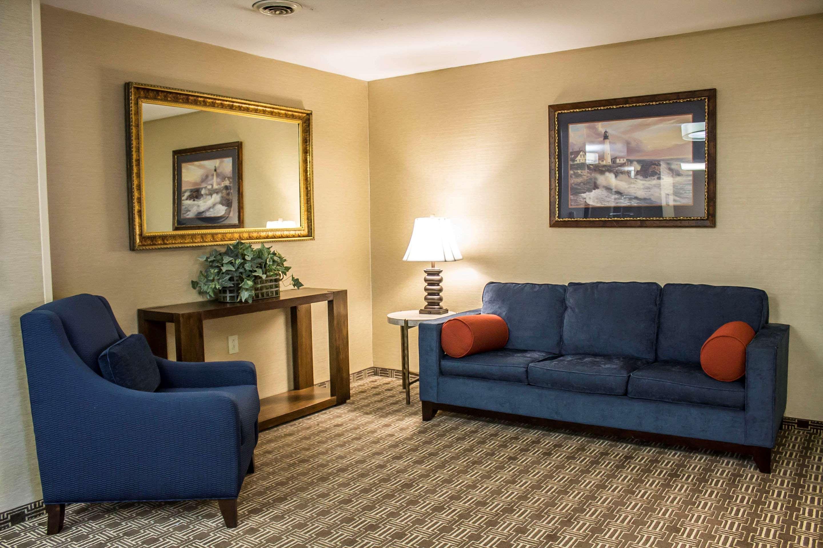 Comfort Inn River's Edge Huron Eksteriør bilde